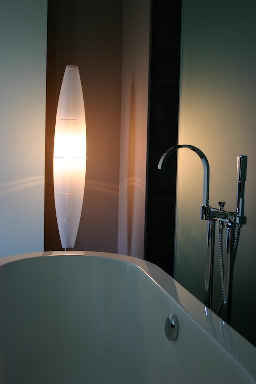 Loft Aan Het Water Bed and Breakfast Grobbendonk Rum bild